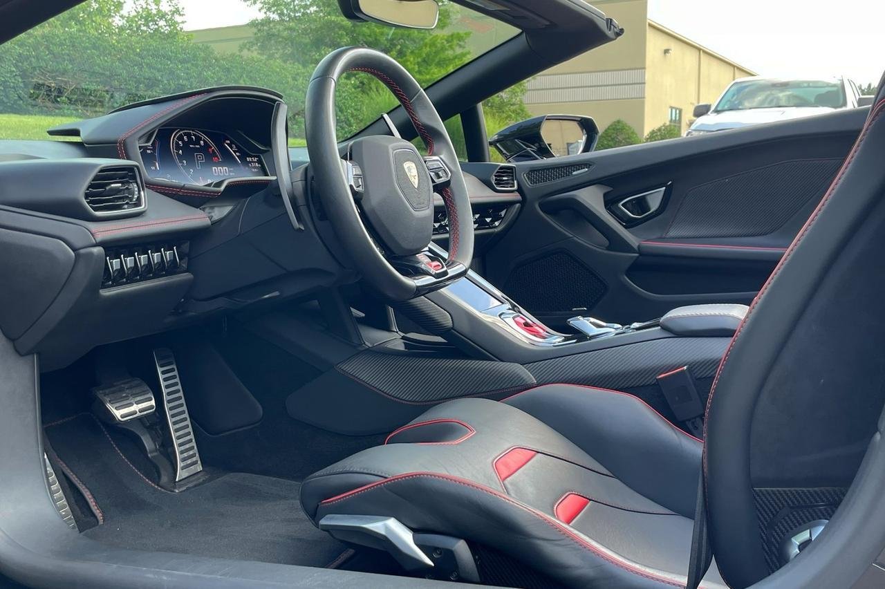 2020 Lamborghini Huracan EVO RWD Spyder (8)