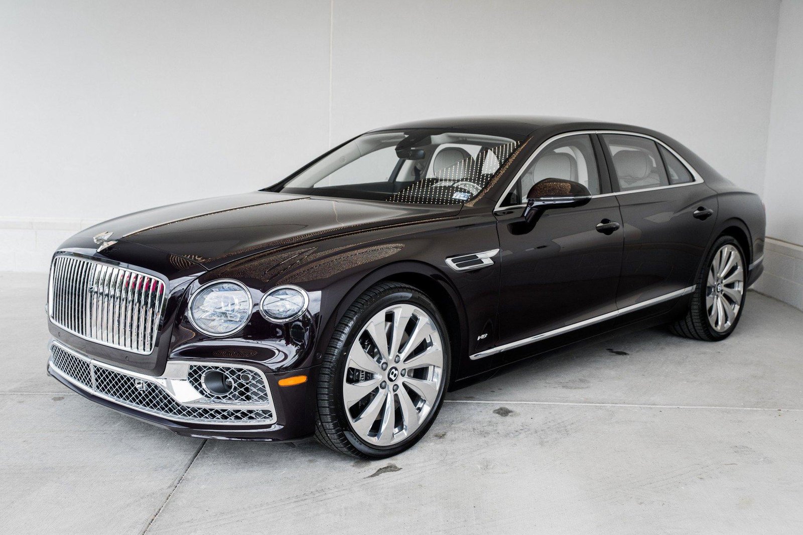 2022 BENTLEY FLYING SPUR V8 (3)