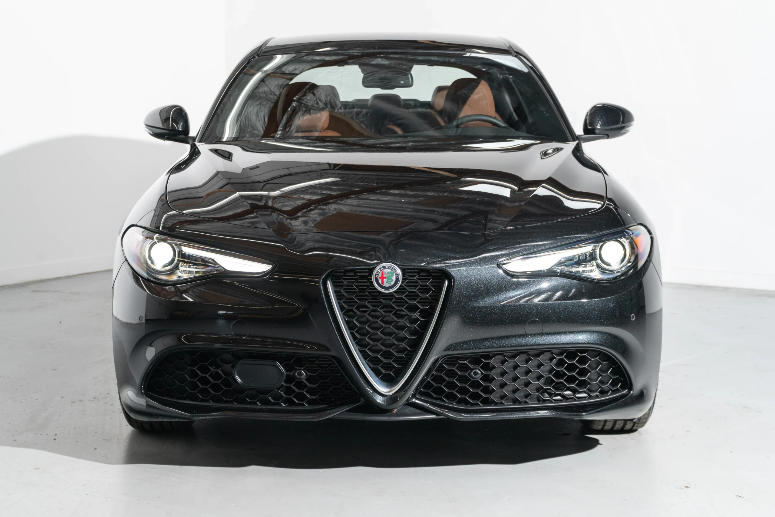 New 2022 Alfa Romeo Giulia TI RWD Sedan