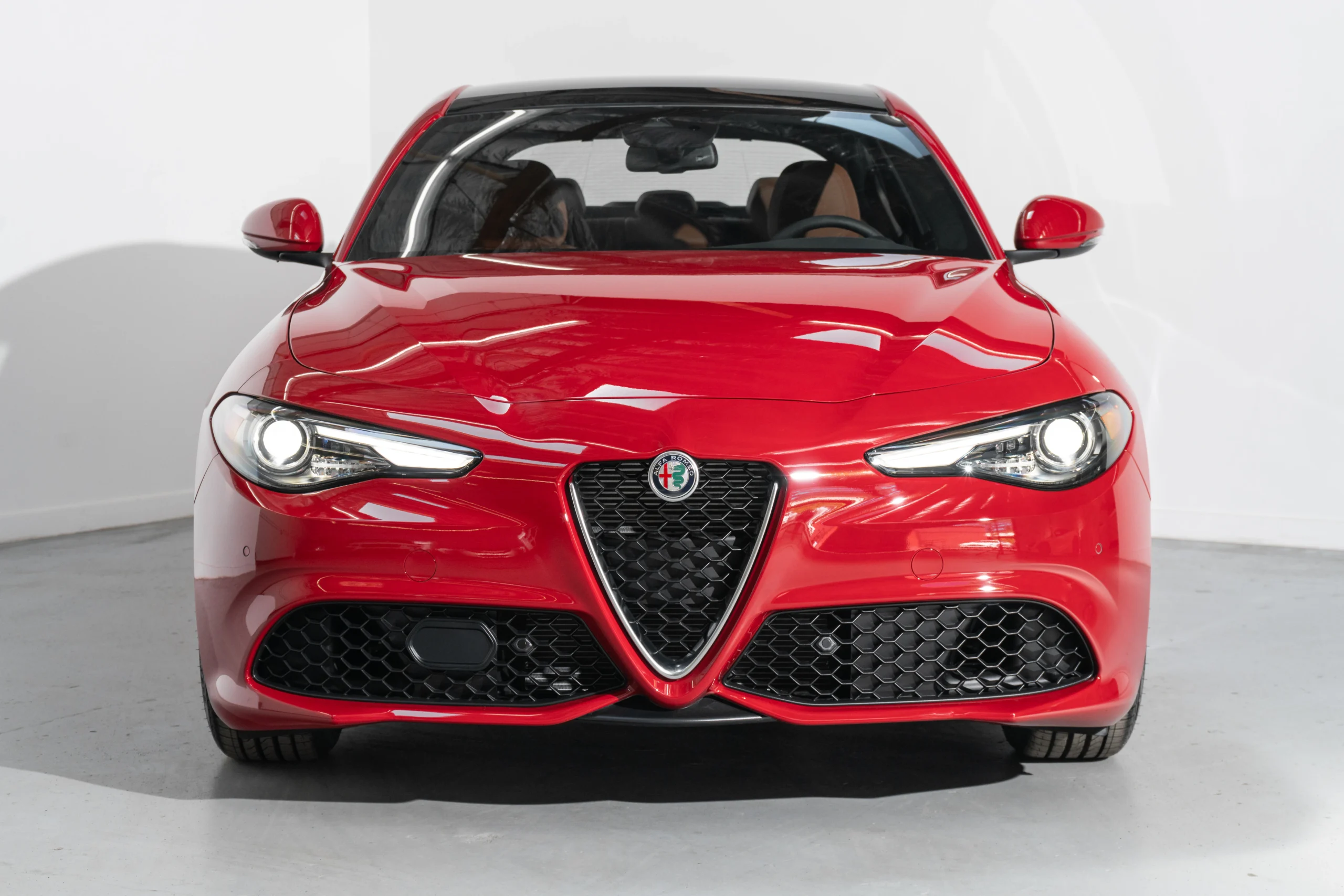 New 2022 Alfa Romeo Giulia TI RWD Sedan