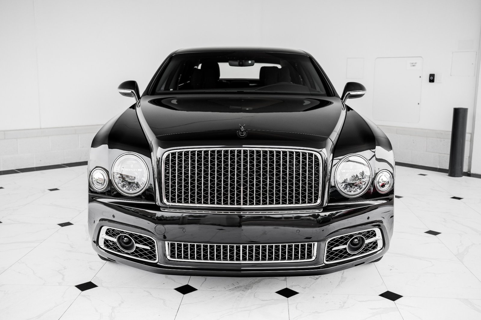 Used 2019 BENTLEY MULSANNE SPEED (17)