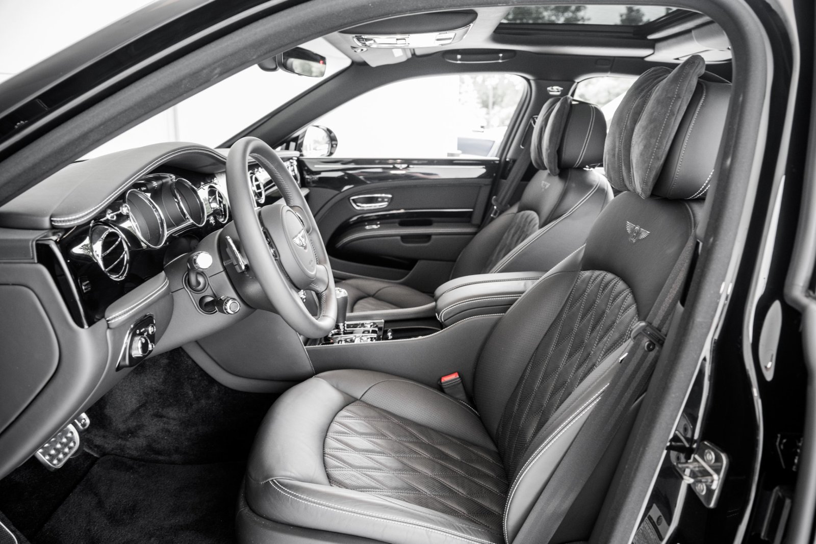 Used 2019 BENTLEY MULSANNE SPEED (38)