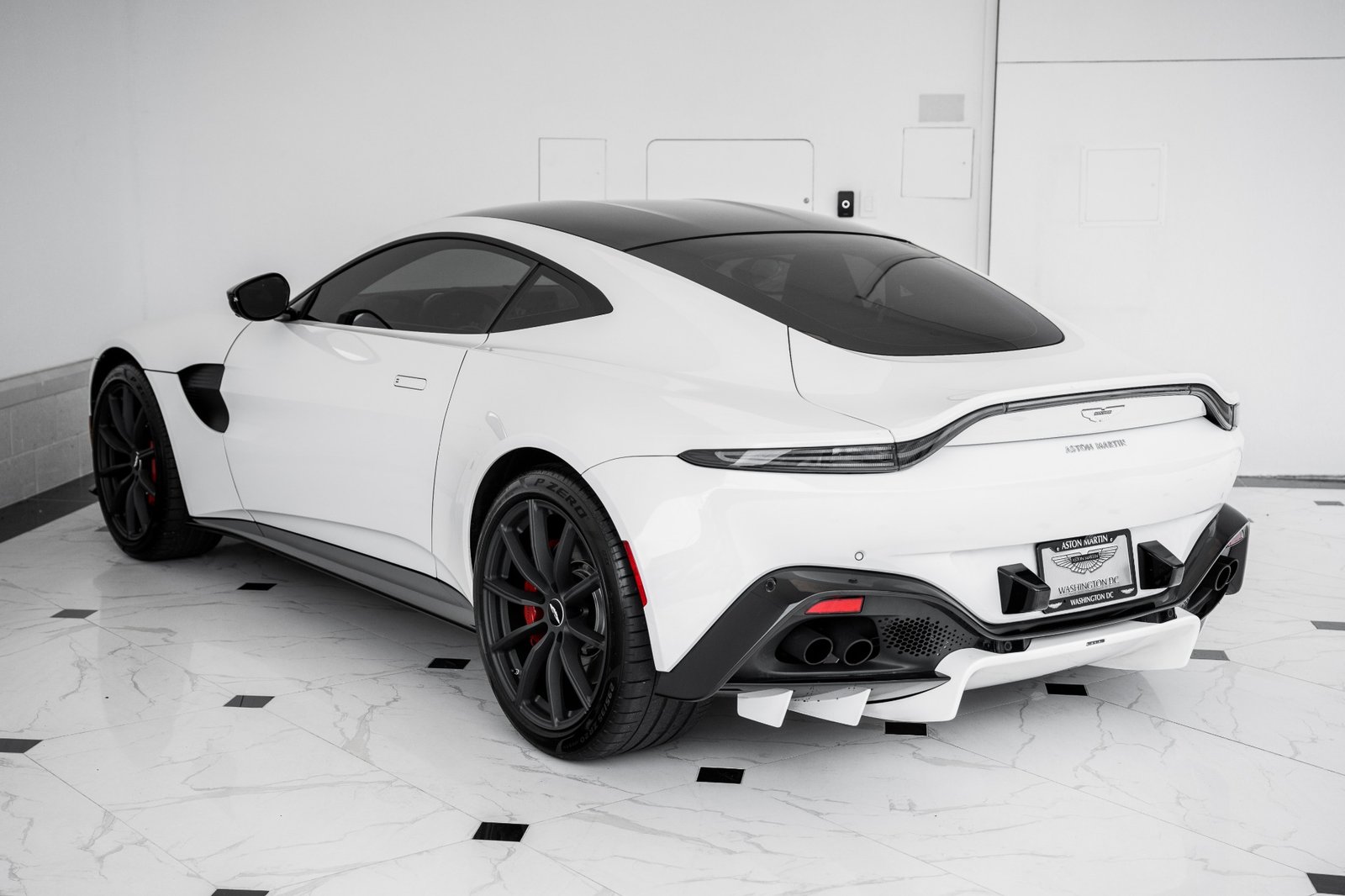 Used 2020 ASTON MARTIN VANTAGE V8 COUPE (19)