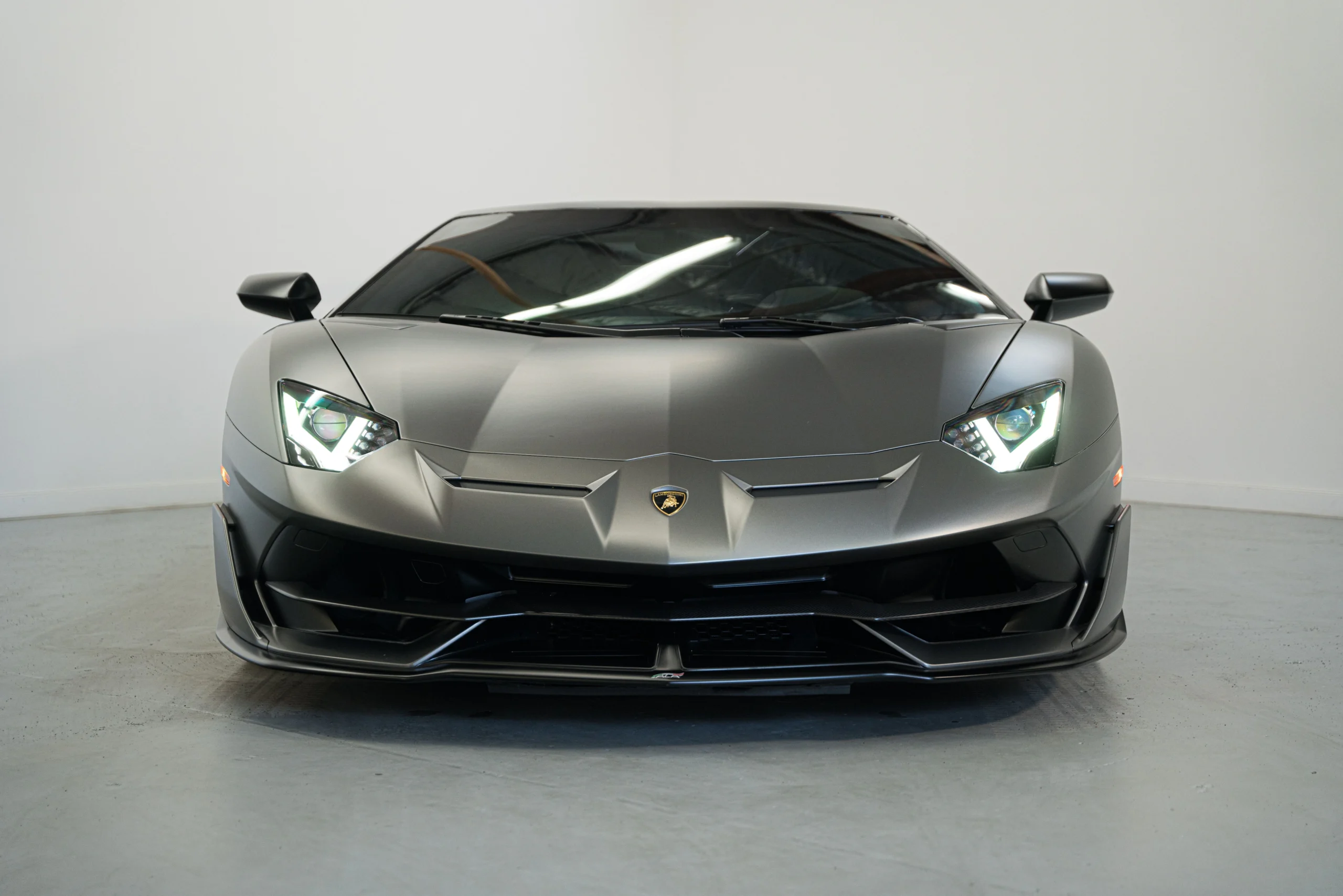 Used 2020 Lamborghini Aventador SVJ Roadster convertible