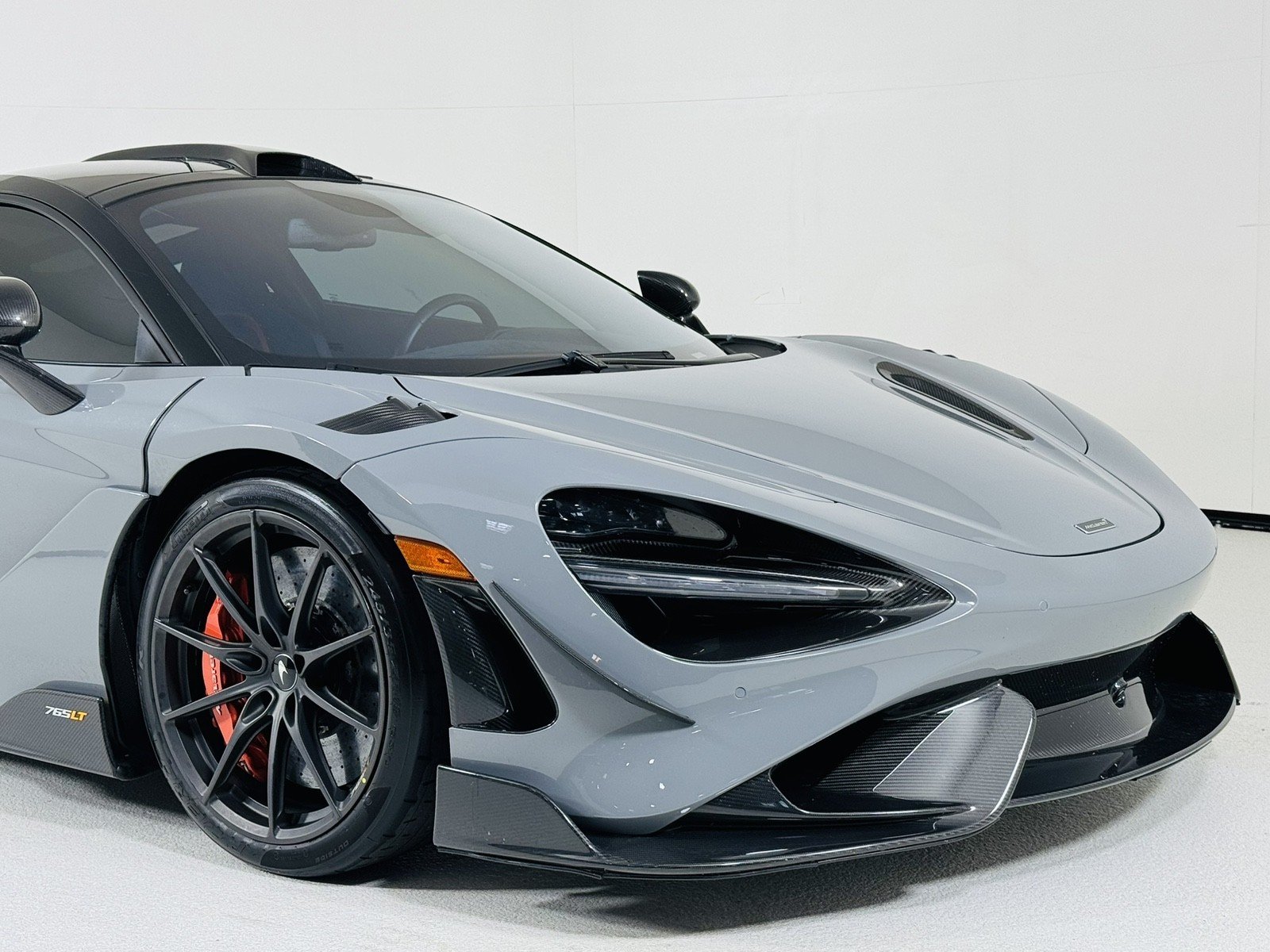 USED 2021 MCLAREN 765LT CARBON PKG FOR SALE (27)