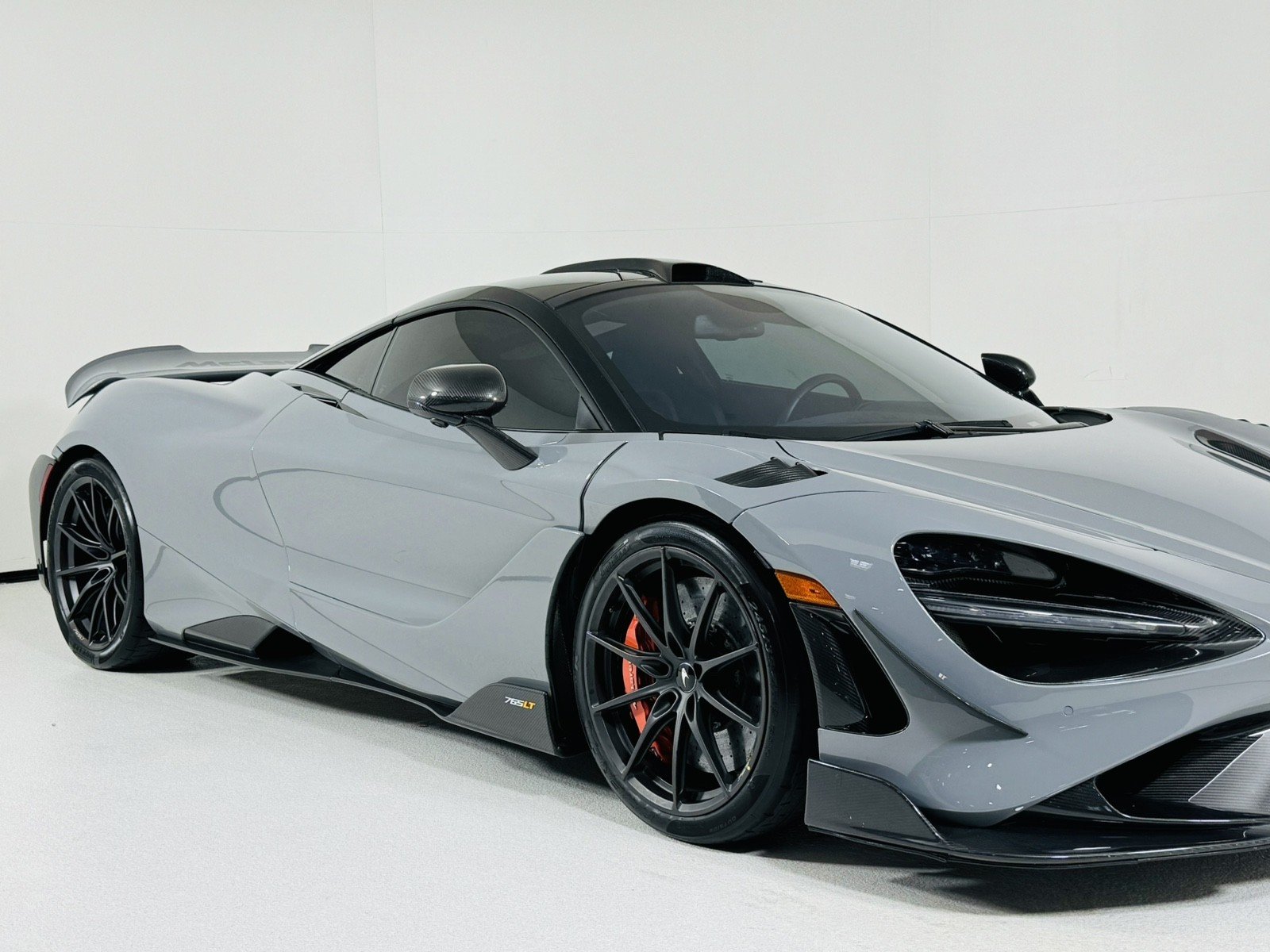 USED 2021 MCLAREN 765LT CARBON PKG FOR SALE (36)