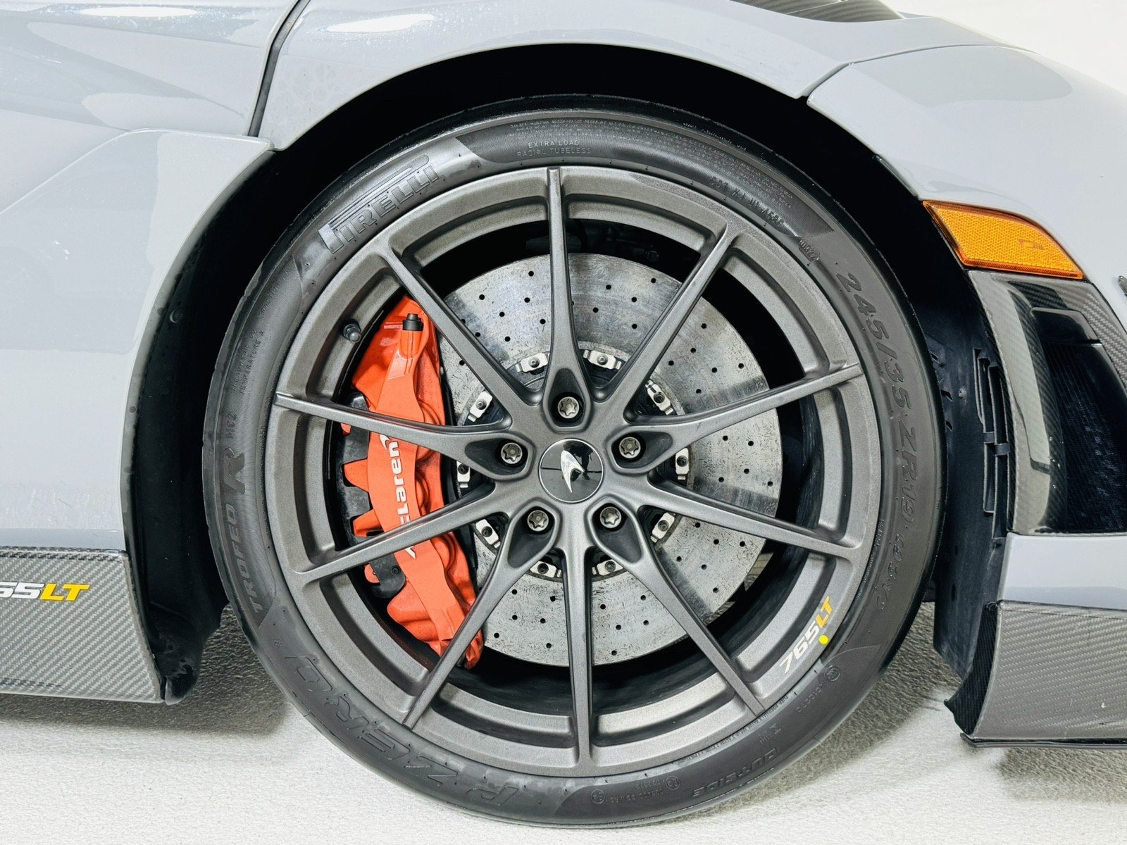 USED 2021 MCLAREN 765LT CARBON PKG FOR SALE (37)