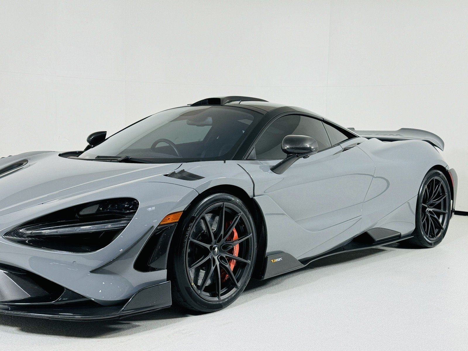 USED 2021 MCLAREN 765LT CARBON PKG FOR SALE (5)