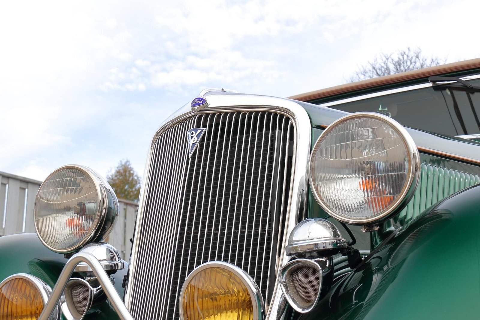 1934 Ford Custom Cabriolet For Sale (1)