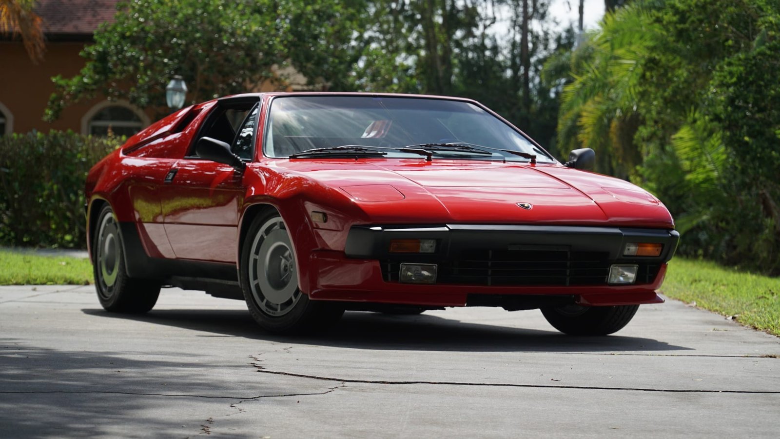 1984 Lamborghini Jalpa Coupe For Sale (13)