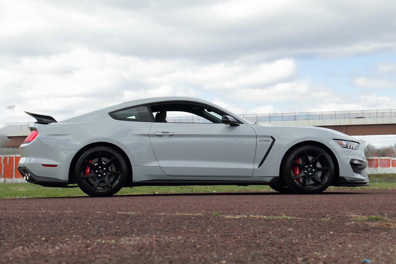 2016 Ford Shelby GT350R For Sale (10)