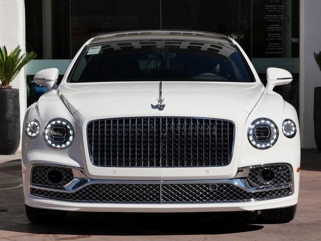 2024 Bentley Flying Spur Azure Hybrid (23)