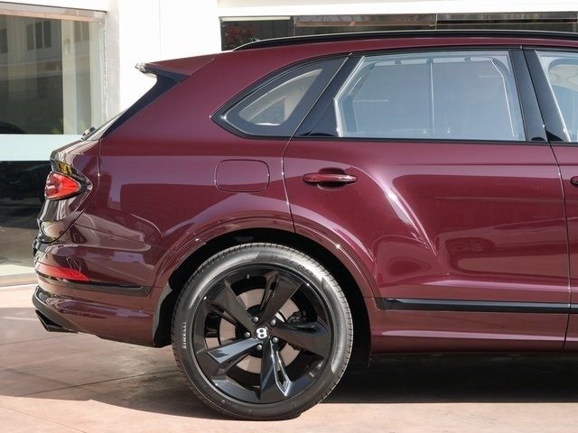 New 2023 Bentley Bentayga V8 For Sale (3)