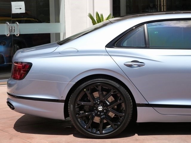 New 2024 Bentley Flying Spur S Hybrid (21)