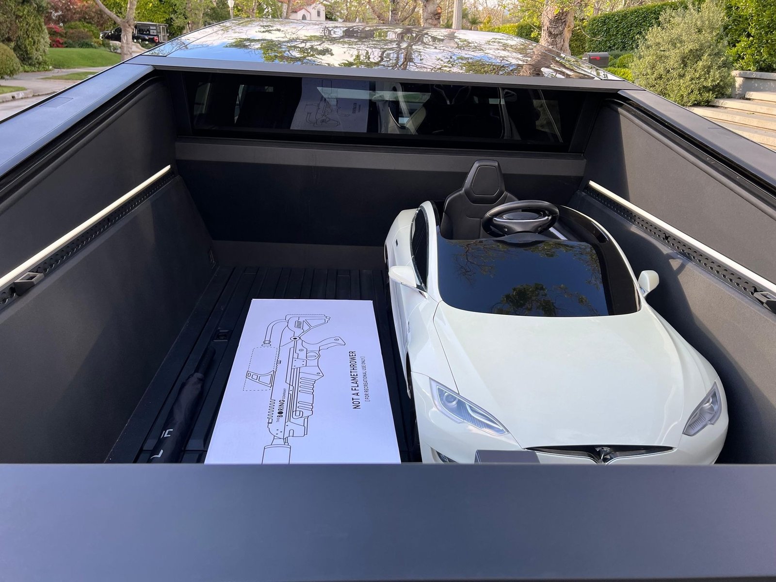 Tesla Cybertruck For Sale (69)